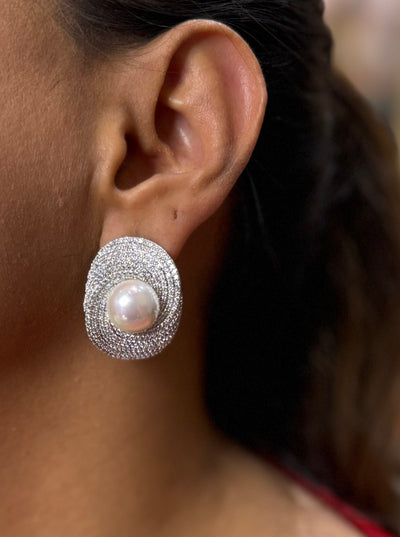Oval Pearl Power Studs