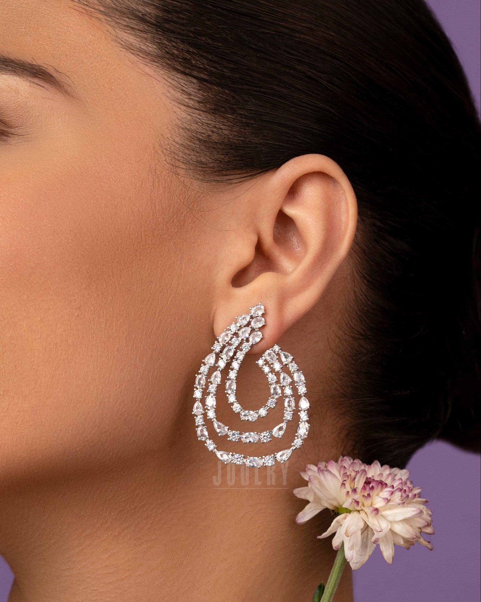 Classic Layered Hoop
– JoolryIndia