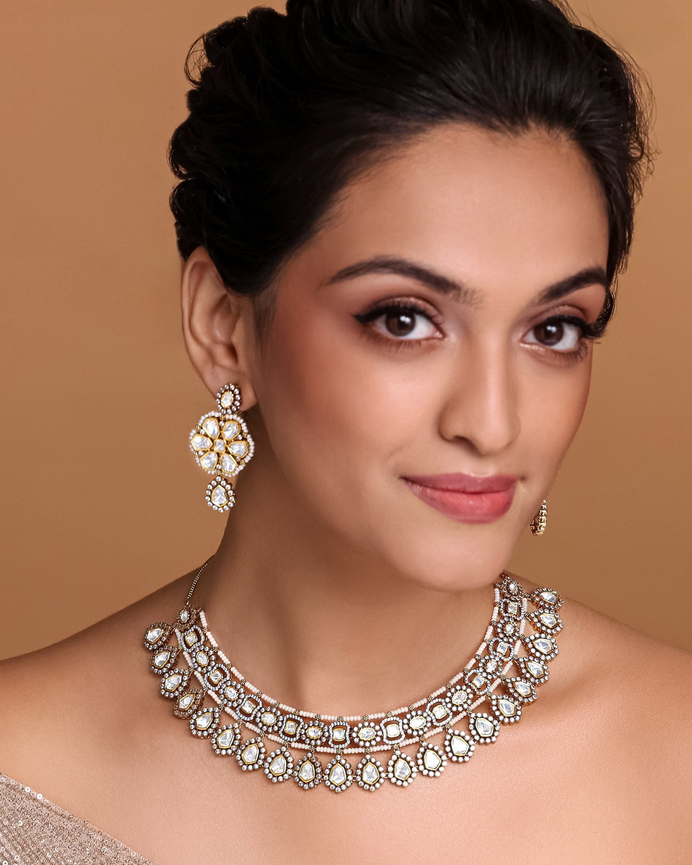 Taherim Victorian Necklace Set