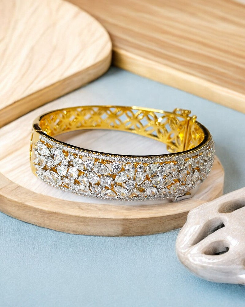 Aadila Classic Bangle