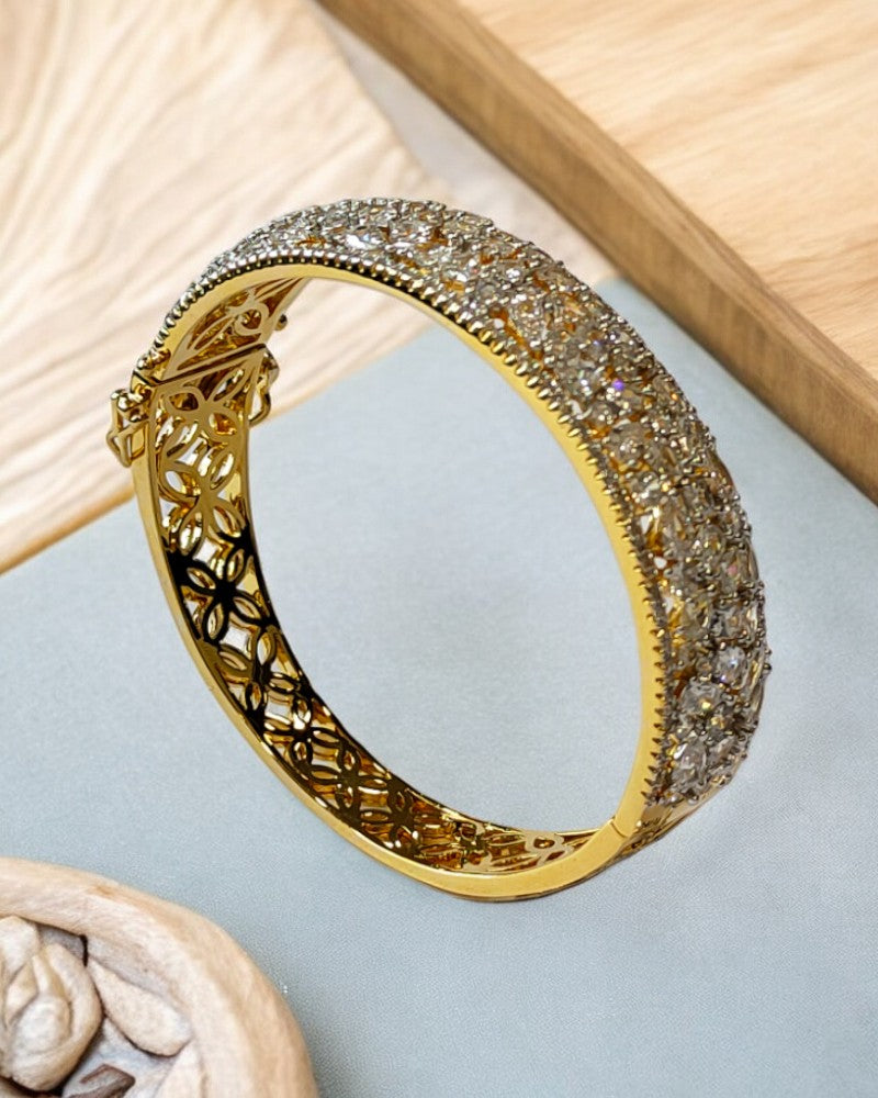 Aadila Classic Bangle