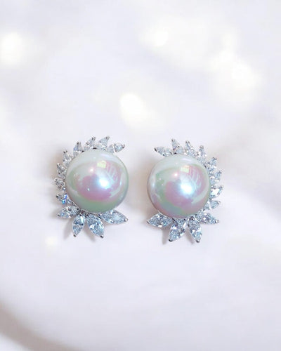 Pearlescent Studs