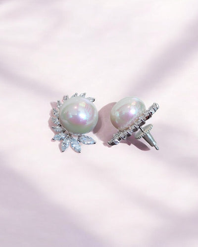 Pearlescent Studs