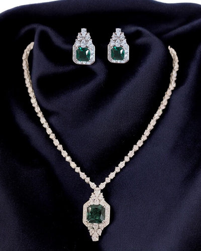 Arushvi Necklace Set