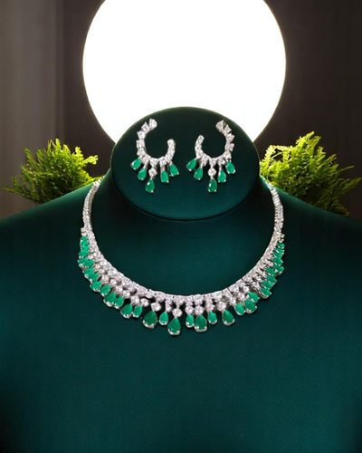 Emerald Diamond Necklace Set