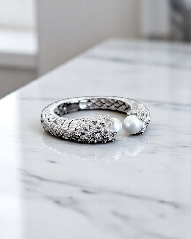 Adjustable Pearl Kada