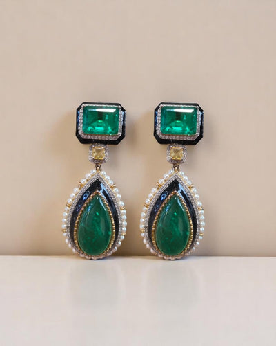 Ierra Doublet Chandeliers