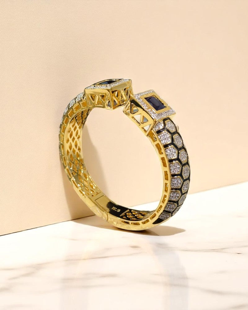 Lipauck Enamel Bangles