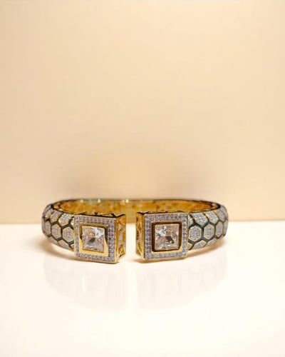 Lipauck Enamel Bangles