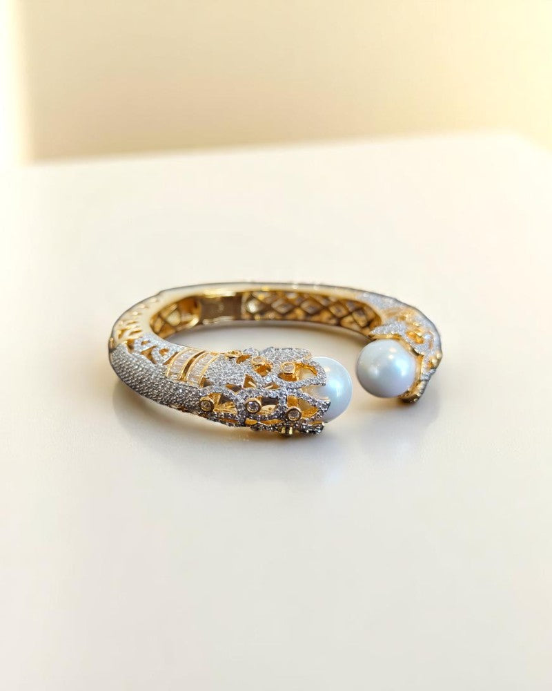 Adjustable Pearl Kada