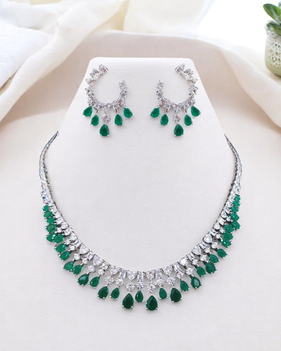 Emerald Diamond Necklace Set