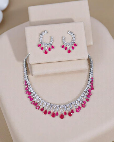 Emerald Diamond Necklace Set