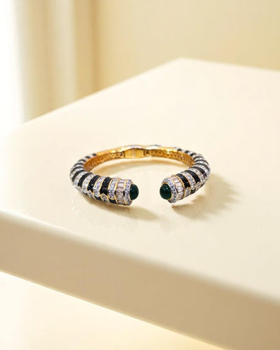 B&W Enamel Kada