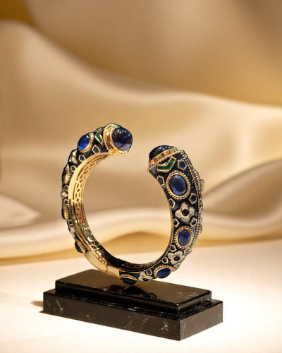 Mira Enamel Kada