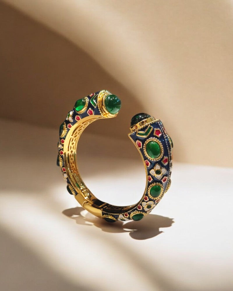 Mira Enamel Kada
