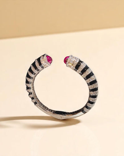 B&W Enamel Kada