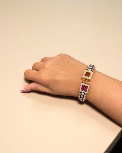 Lipauck Enamel Bangles