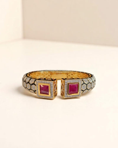 Lipauck Enamel Bangles