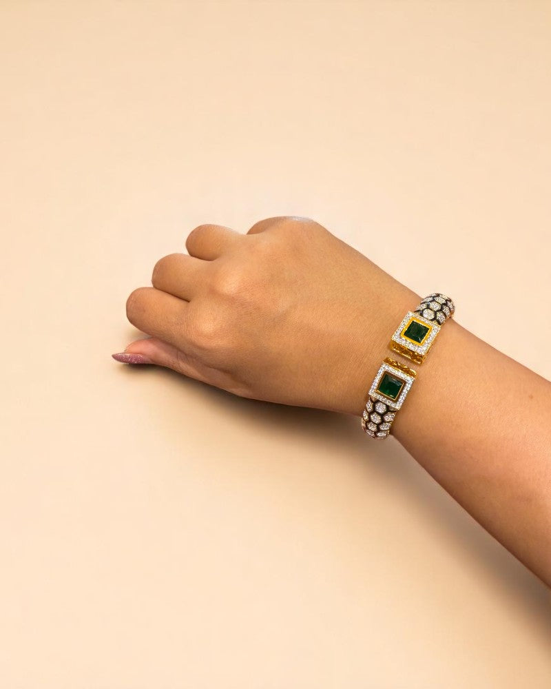 Lipauck Enamel Bangles