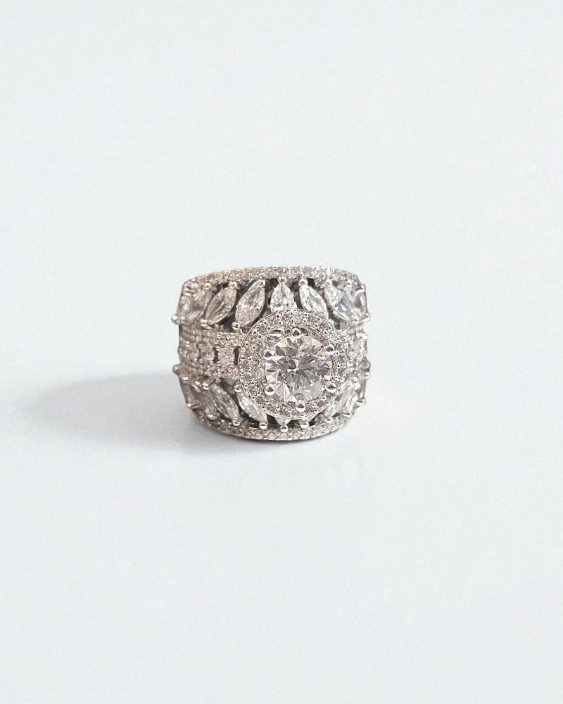 Maria Solitaire & Marquise Ring
