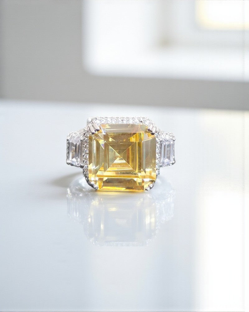 Aria 3 Stones Ring