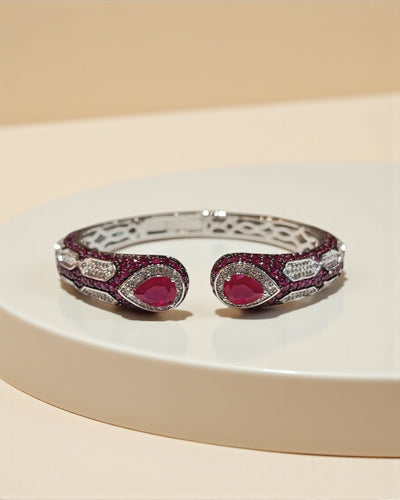 Nimra Color Kada