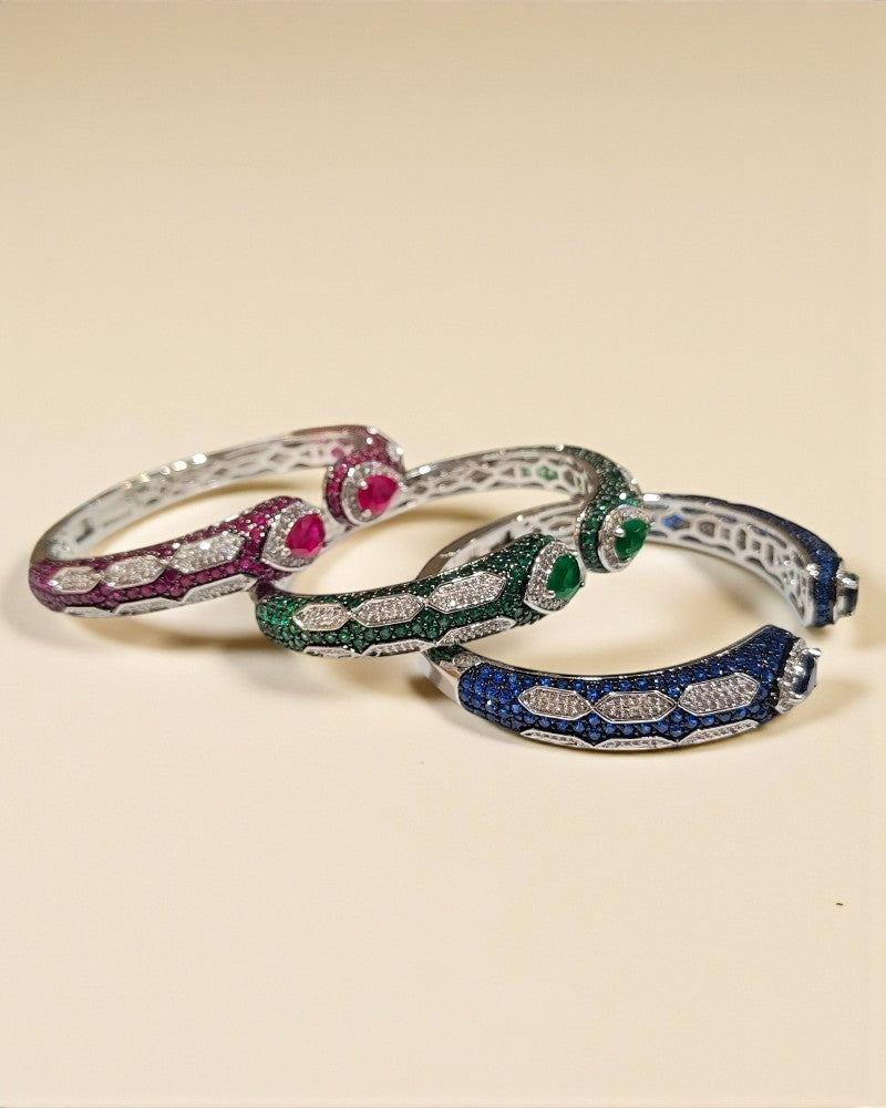 Nimra Color Kada