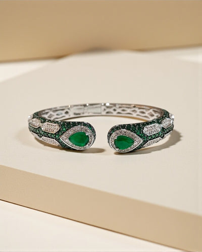 Nimra Color Kada