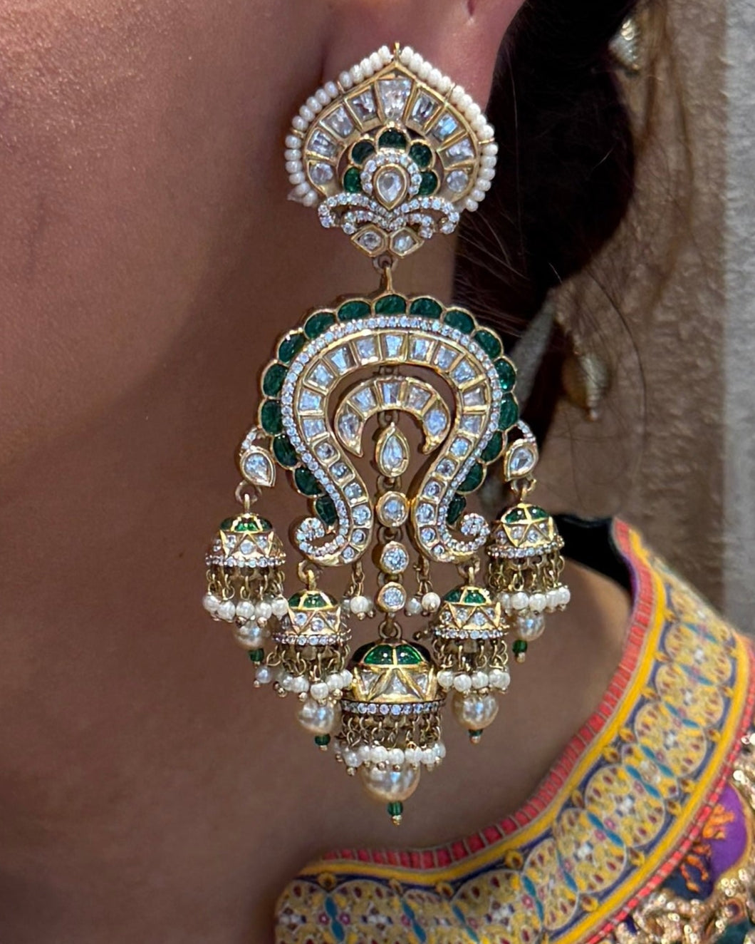 Aarnika Jhumkas