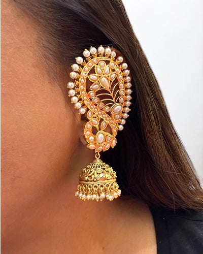 Dhira Earrings
