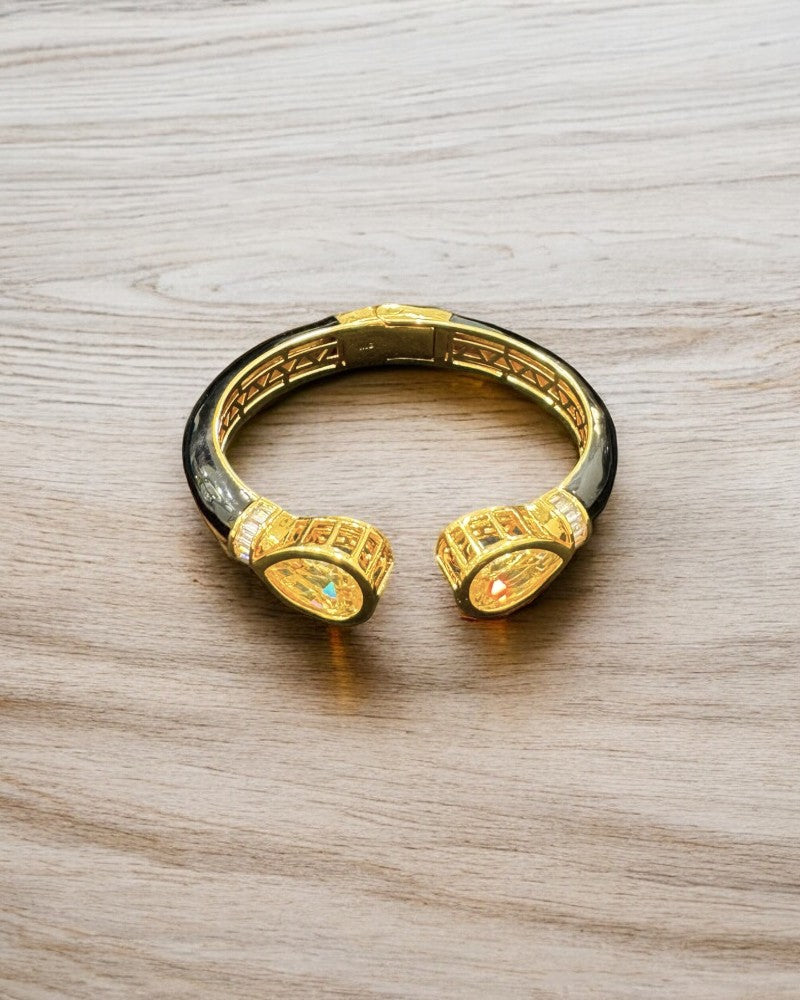 Betsy enamel bangle