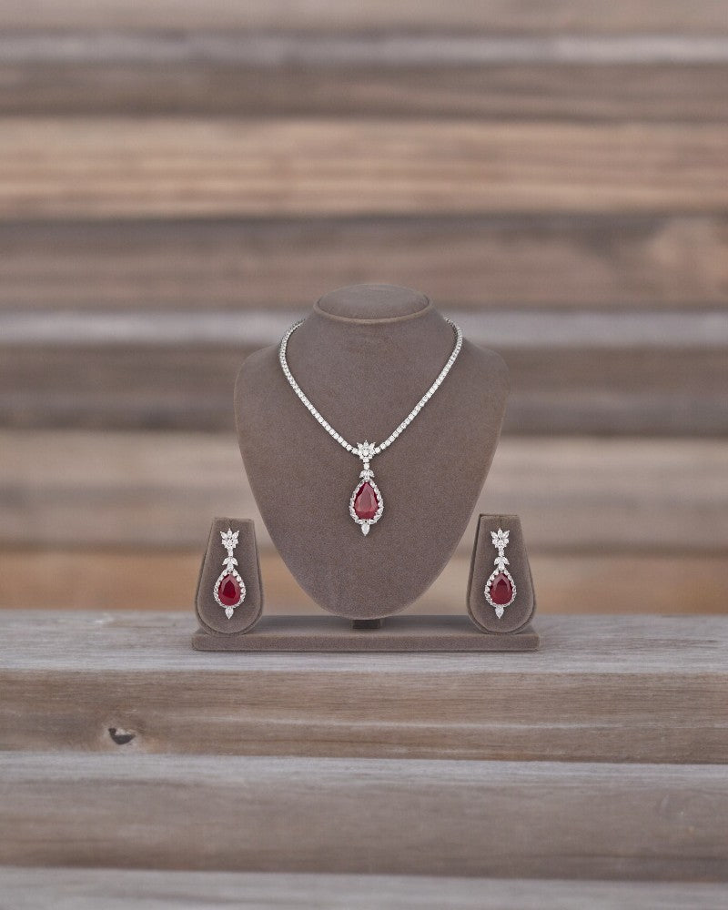 Farha Classic Necklace Set