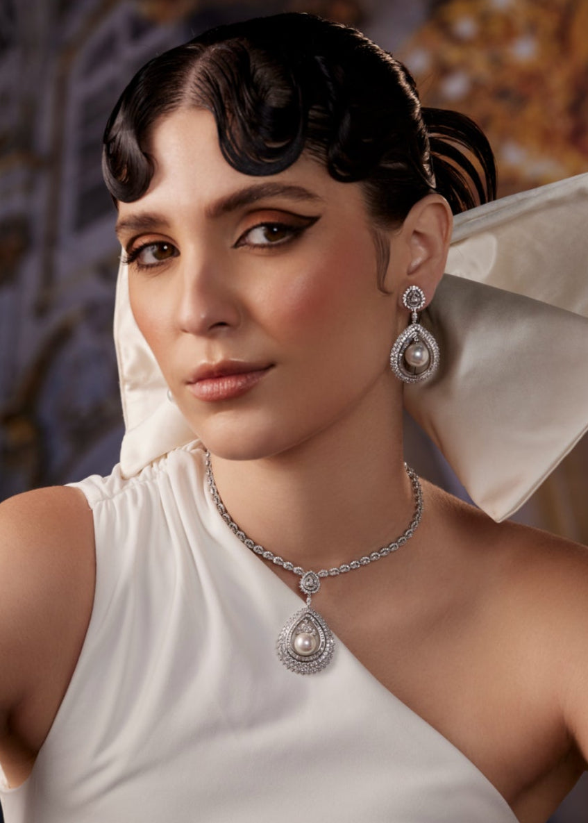 Caprioshka Pearl Necklace Set