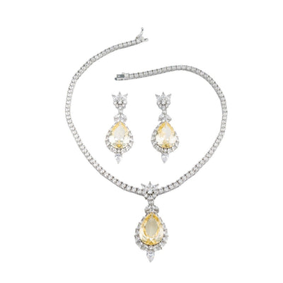 Farha Classic Necklace Set