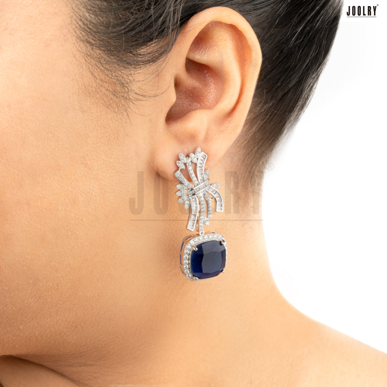 Azure diamond necklace set