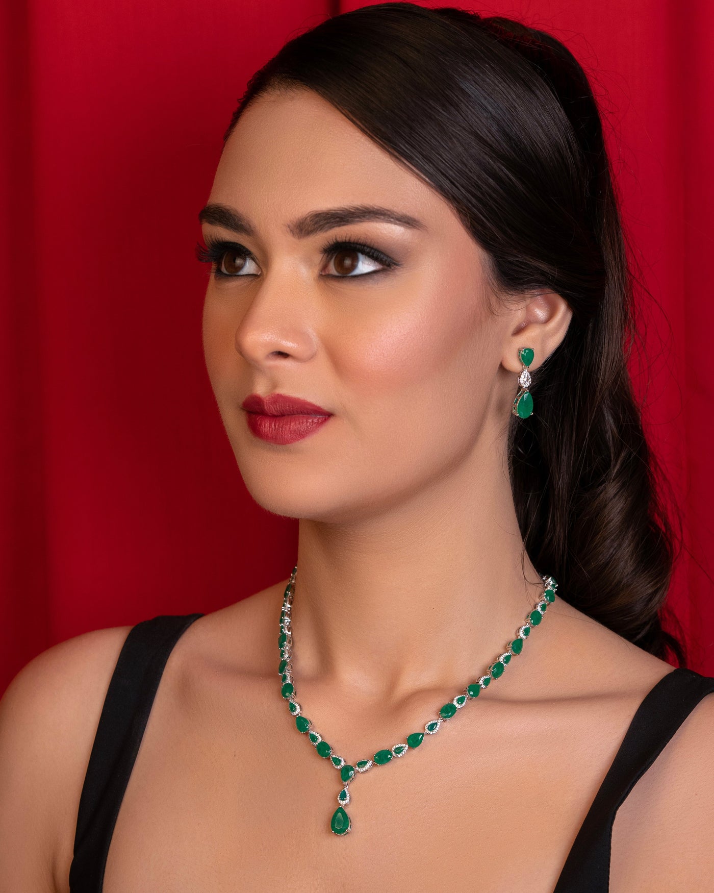 Green Drop Aura  Necklace Set