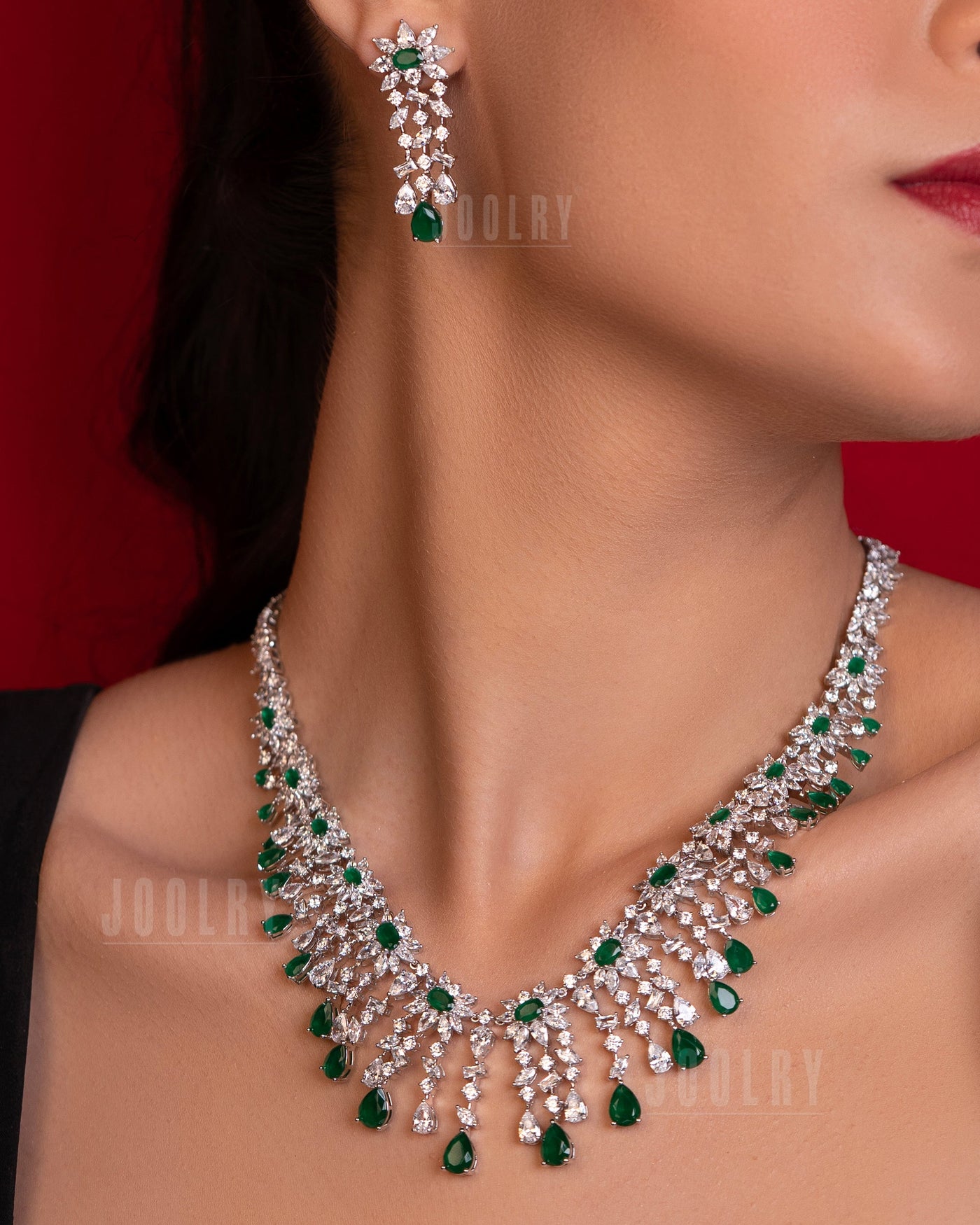 Enchanting Emerald Glow Set