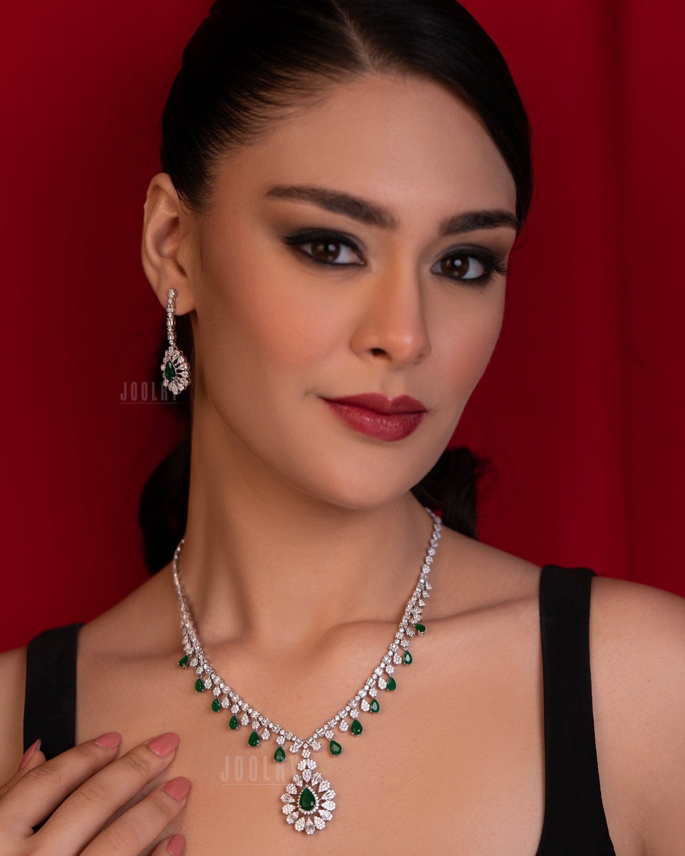 Royal Emerald Grace Set