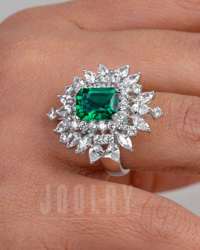 Emerald Radiance Ring