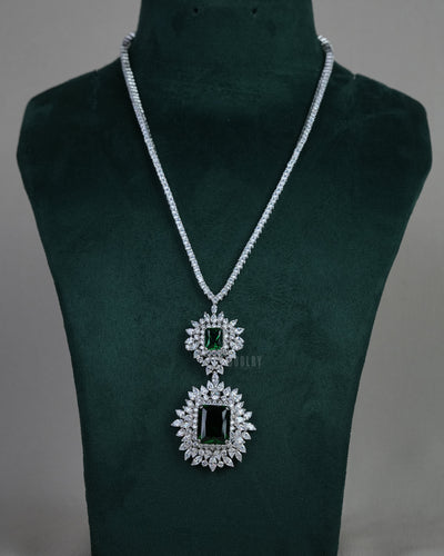 Emerald Radiance Necklace Set