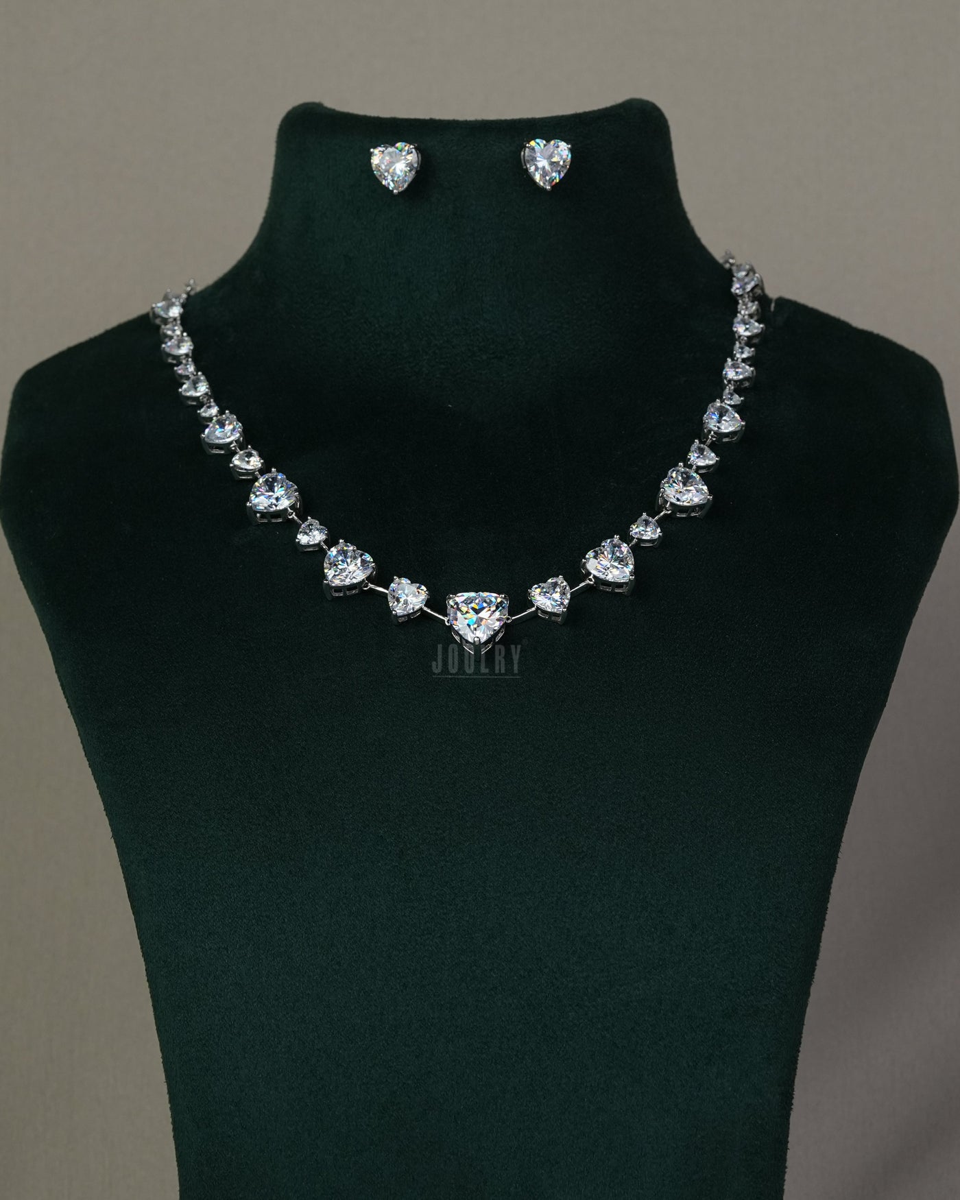 Heart Cut Necklace Set