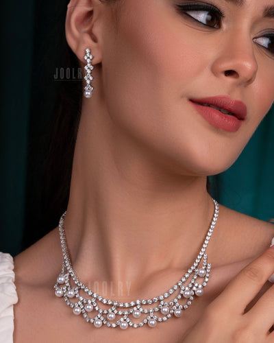 Pearl Radiance Necklace