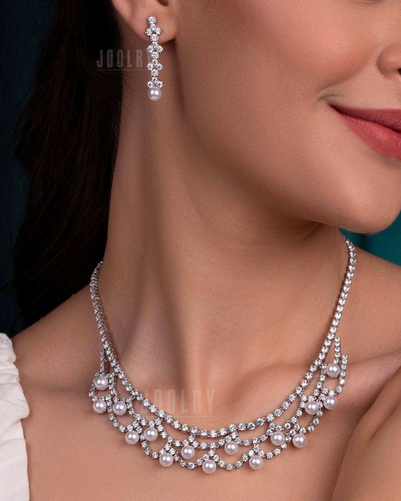 Pearl Radiance Necklace