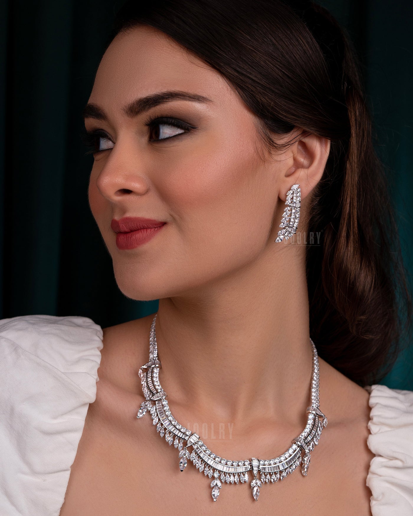 Majestic Aura Necklace