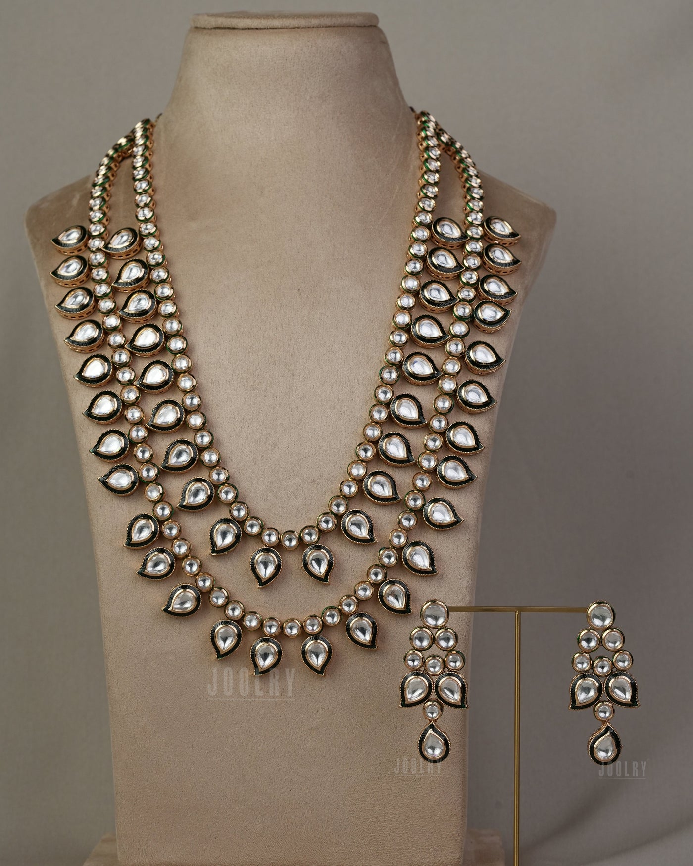 2 Line Tia Polki Necklace Set
