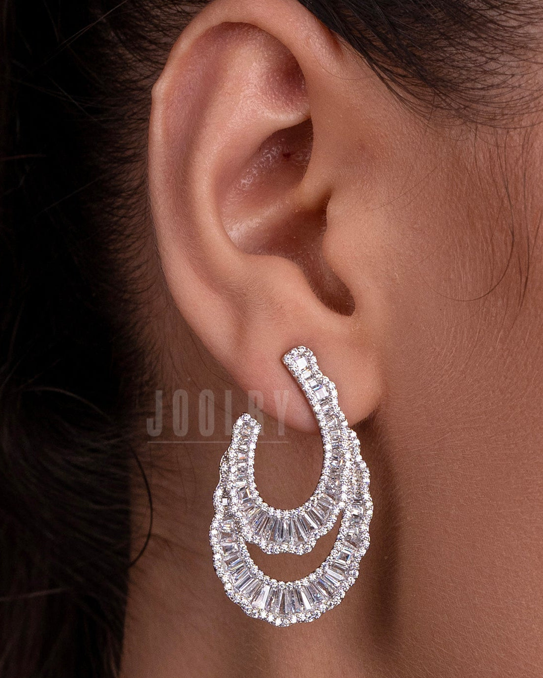 Lustrous Arc Hoop Earrings