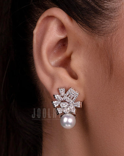 Pearl Blossom Stud