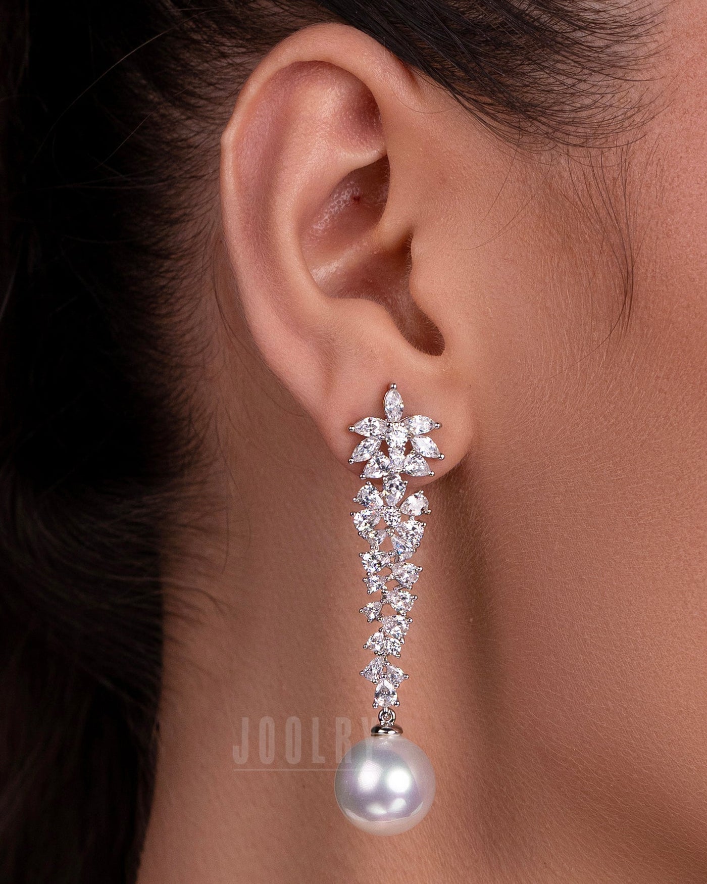 Pearl Elegance Drop Earrings