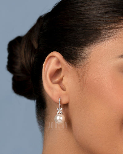 Gaer Pearl Drop Earrings