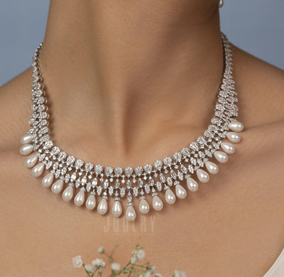 Inayat  Pearl Necklace Set